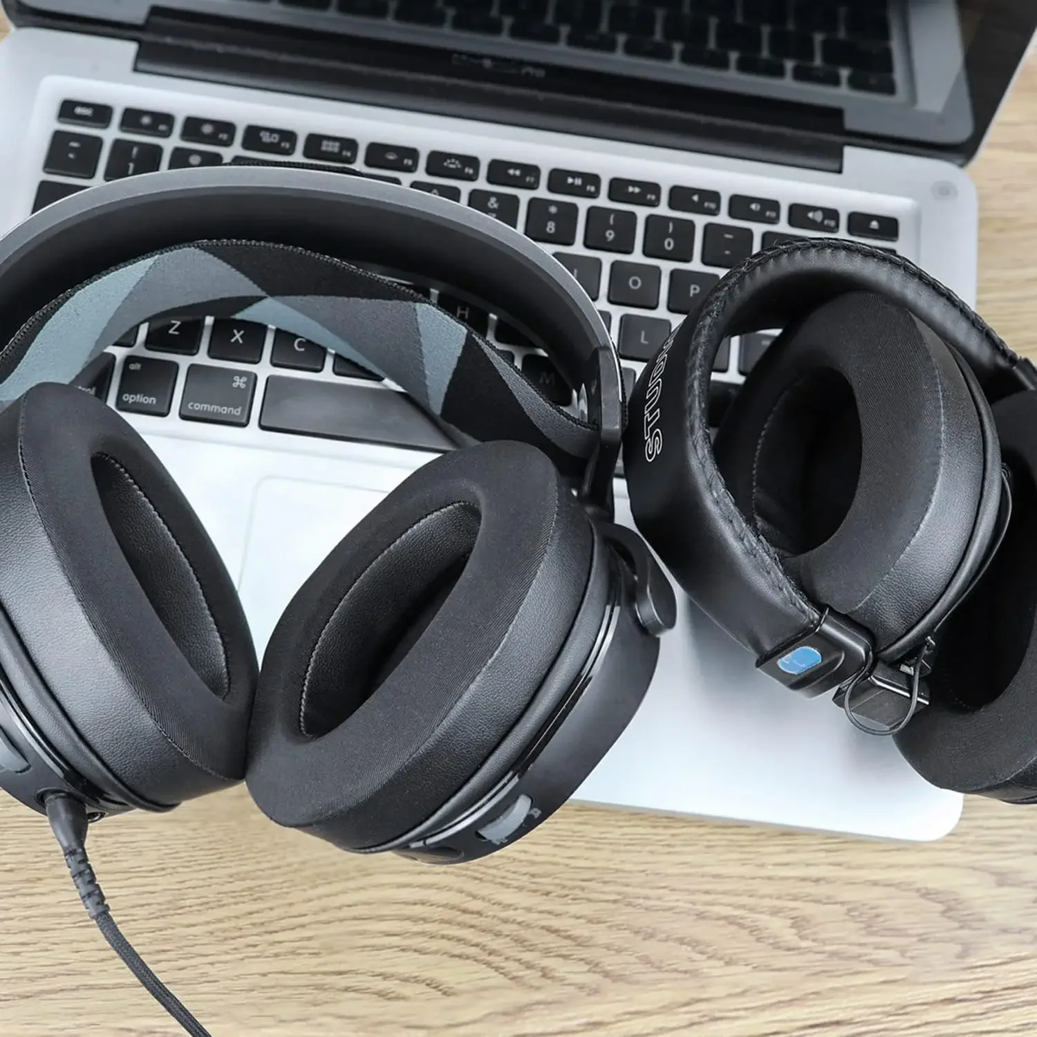 Earphone pengganti Gel pending - Sennheiser Headphone Momentum 4 ulasan dan harga